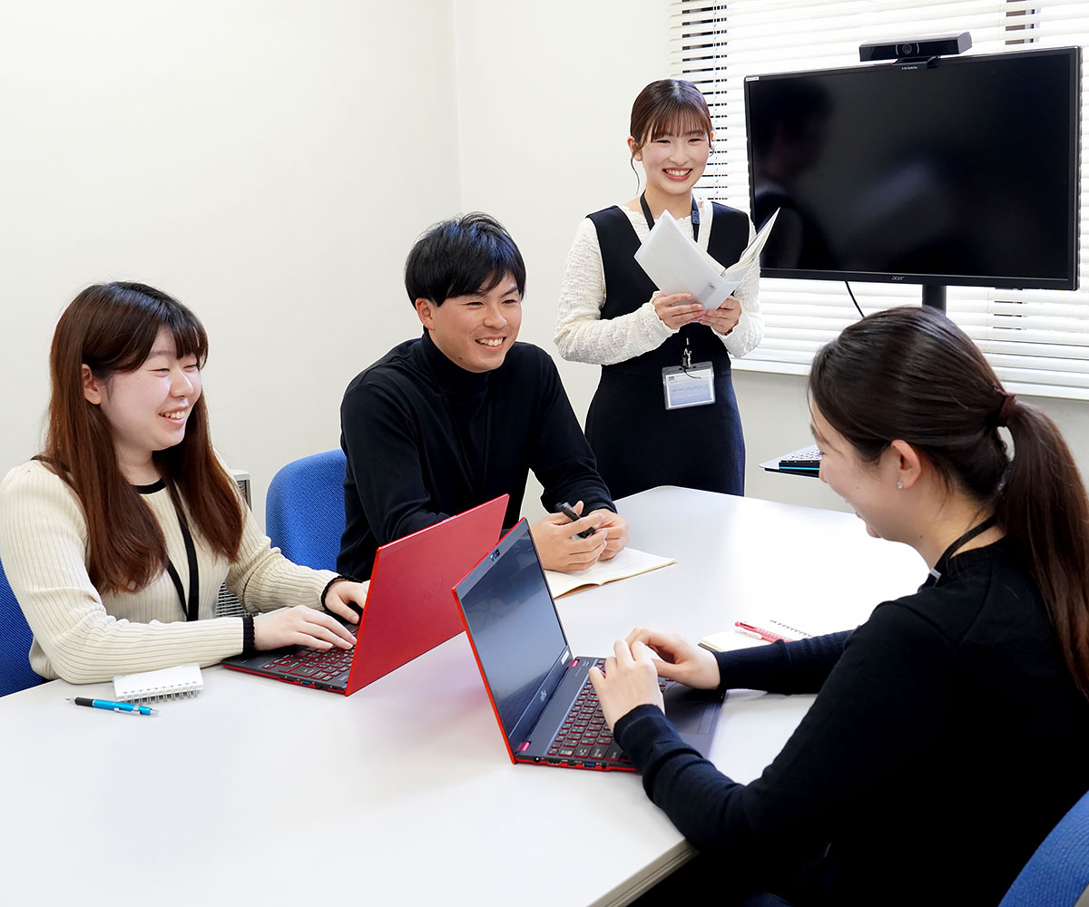 社内の様子